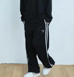 Bokanii Loo トラックパンツ　ボカニー