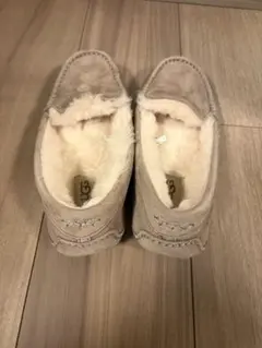 UGG モカシン スリッポン ベージュ ボア