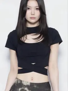 S front cross tops トップス THEREDTHREAD - メルカリ