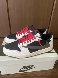 Travis Scott Air Jordan 1 Medium Oliveのサムネイル