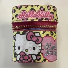Hello Kitty ハローキティ　スカーフ付きチャームポーチ ヒョウ柄