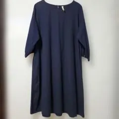 cloudnine ネイビー 花刺繍　パフスリーブ　袖七分丈 ワンピース