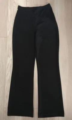 薄手のフレアパンツ黒 Mサイズ