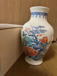 伊万里鍋島焼花瓶 泰仙作 - メルカリ