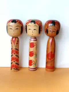 伝統こけし 3体セットのサムネイル