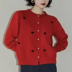 人気商品で完売品❣️Ampirula ハート柄ニットカーディガン　赤ニット　レトロ