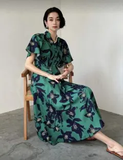FRIFUL 花柄 Vネック ロングワンピース L グリーン 半袖のサムネイル