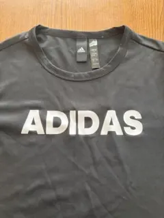 adidas Tシャツ