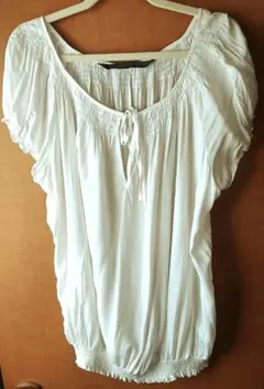 Zara ホワイト バルーンスリーブ シャツ