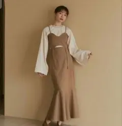moi tytto 뷔스티에 머메이드 스커트 셋업