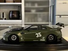 R35 GTR LB ローダウンカスタム 1/24プラモデル　完成品のサムネイル