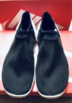 NIKE AQUA SOCK 360・22cm