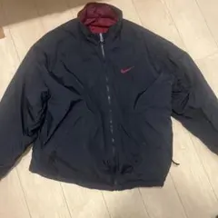Nike リバーシブルジャケット ブラック レッド