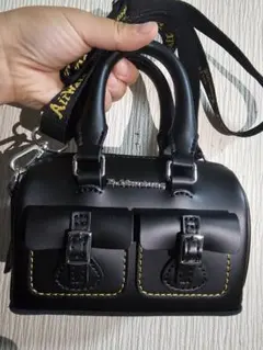メルカリ最安値】ドクターマーチン レオパード 2WAY ショルダーバッグ