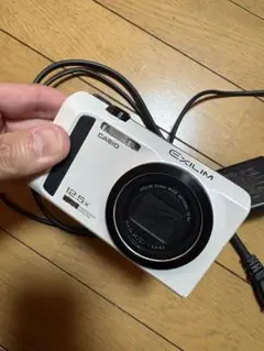 【美品動作確認済み】CASIO EXILIM EX-ZR300 訳あり 中古】Casio カシオ EXILIM EX-ZR300 ホワイト コンパクト