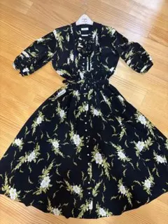 インゲボルグの上質なワンピース