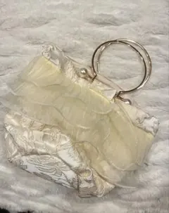 【美品】クリーム色フリルパーティーバッグ