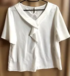 ROPÉ PICNIC フリル付きホワイトブラウス