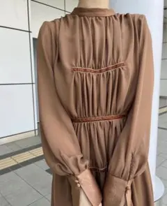 【期間限定値下げ】Ameri CHIFFON GATHER DRESSワンピースのサムネイル
