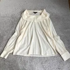 美品】Tara Jarmon アイボリー フリルスリーブブラウス S - メルカリ