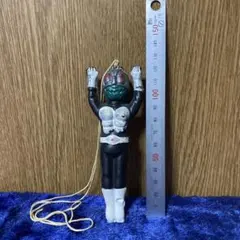 昭和レトロ 1973 当時物 仮面ライダーV3ソフビ 右腕 片腕 旧バンダイ