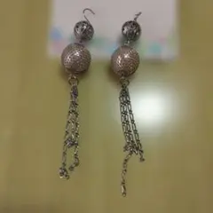 シルバー チェーン付きボールピアス