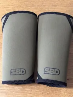 SBD Forge パワーリフティングニースリーブ Sサイズ - メルカリ