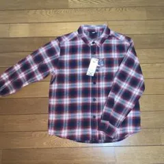 お値下げしました。キッズ　シャツ　140cm 新品　タグ付き