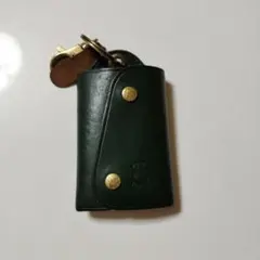 イルビゾンテ レザー キーケース　中古
