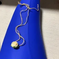 クリームローズの麻紐ネックレス