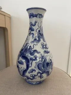 青白磁 ドラゴン模様 花瓶 約25cm