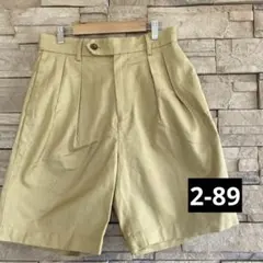 ２－メ８９　URBAN RESEARCH ベージュ プリーツショートパンツ Mのサムネイル