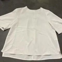 【OPAQUE.CLIP】白 半袖シャツ バックボタン付き タック入り