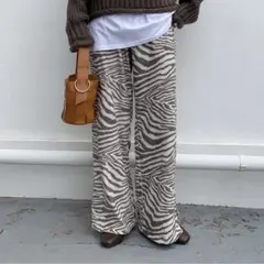 Item thumbnail for item f305a35a-ef9c-415d-85ae-148c8c131850