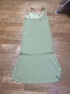 レディース　キャミワンピース Mサイズ ライトグリーン