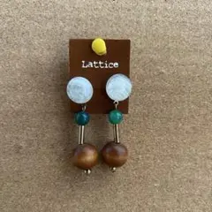 Lattice ピアス マルチカラー ウッド調のサムネイル