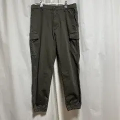 ユニクロ　カーゴ　ジョガー　パンツ　Ｌ