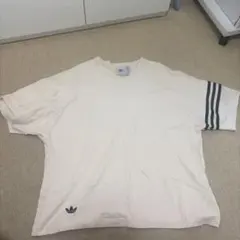adidas ホワイト Tシャツ ストライプデザインのサムネイル