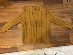 マスタード ケーブルニットセーター Mサイズ