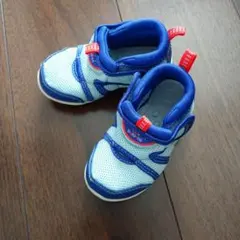 new balance ベビー メッシュサンダル