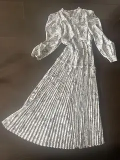 SNIDEL フリルワンピ