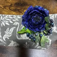 コサージュ　15cm×14cm