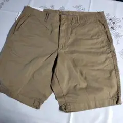 新品　ユニクロ　チノショートパンツ