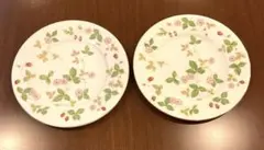 wedgwoodウエッジウッド黒壺ワイルドストロベリー 皿2枚セット22，5cm