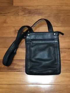 ショルダーバッグ メンズバッグ中古品　(送料込み)