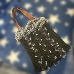トートバッグ　ニットバック ハンドメイド　ふわふわ　やわらか 手編み　手縫い　黒