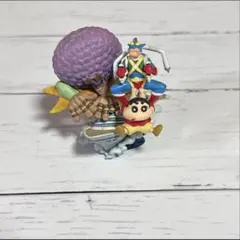 짱구 アクション仮面 フィギュア 海洋堂ヴィネットシリーズ