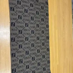 FENDI マフラー