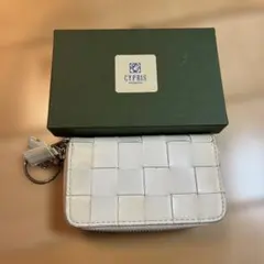 CYPRIS ホワイト コインケース　訳あり