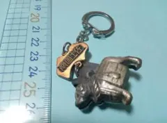 犬型金属キーホルダー 約5cm